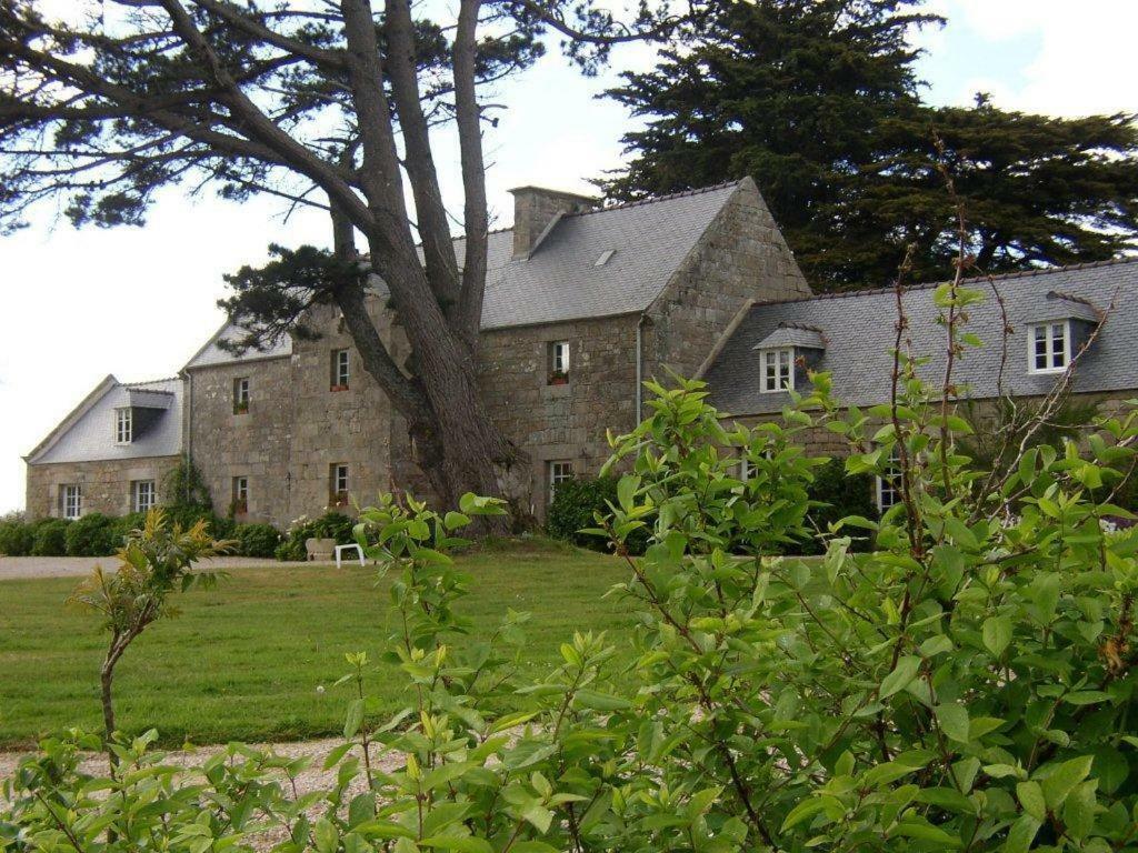 Manoir De Kerliviry Bed & Breakfast Cléder Eksteriør bilde